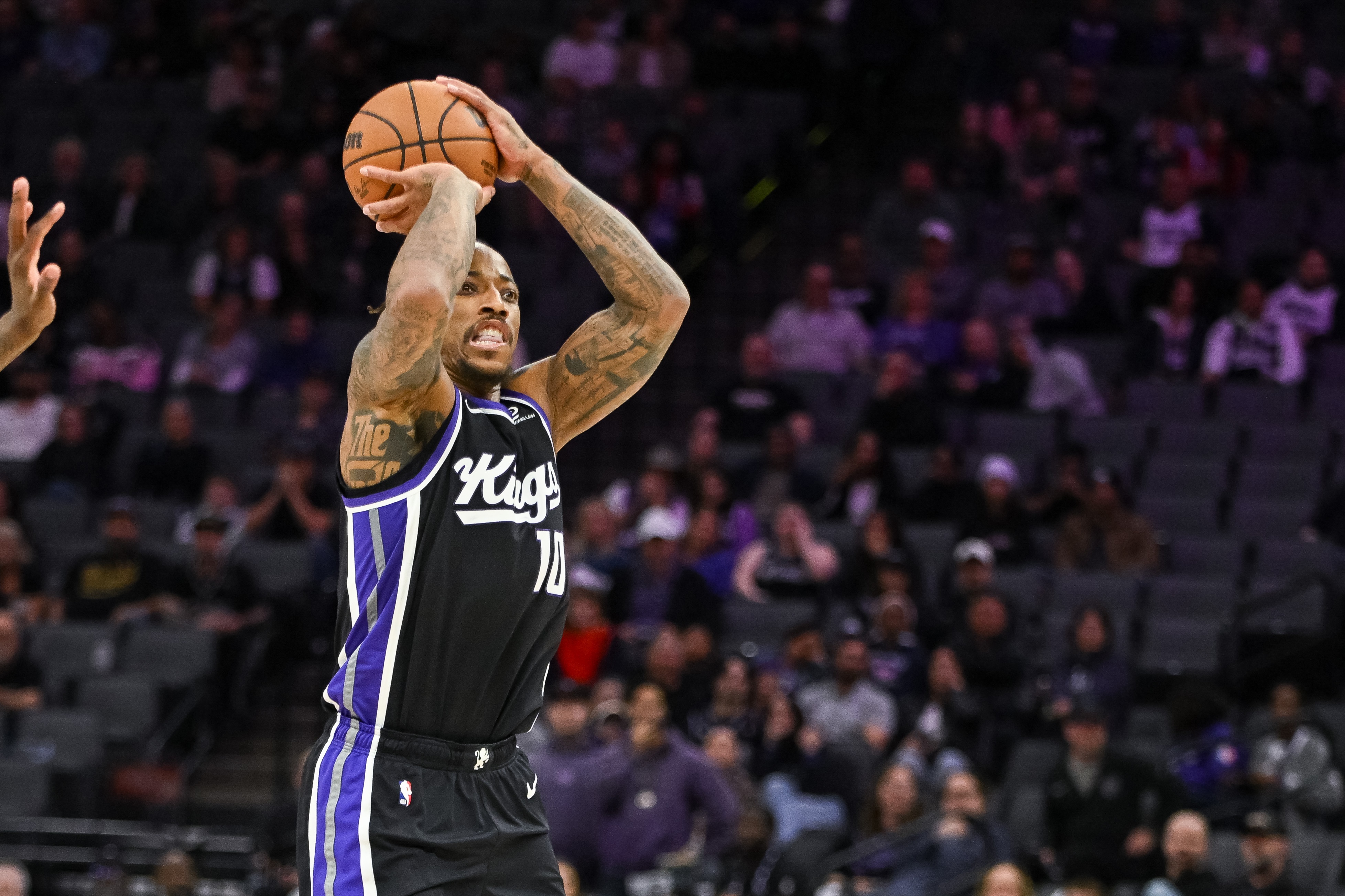 开云体育官网-雷诺谈德罗赞砍41分：好好珍惜这并非理所当然 真的厉害